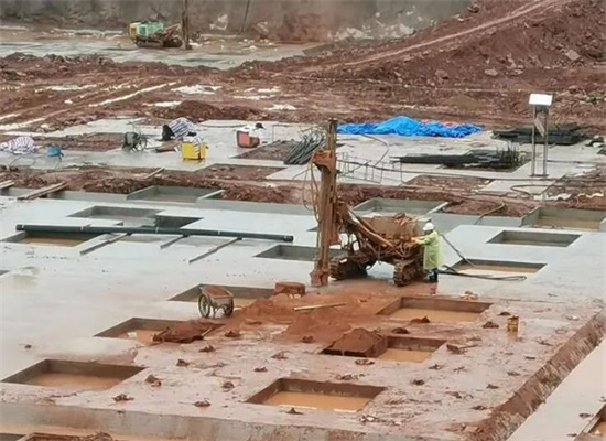 四平大坝建设案例